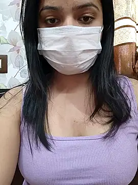 Snapshot of Myloveurvi chatting on February 10, 7:15 am Myloveurvi online show from February 10, 7:15 am