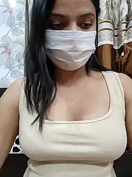 Snapshot of Myloveurvi chatting on February 13, 4:50 pm Myloveurvi online show from February 13, 4:50 pm