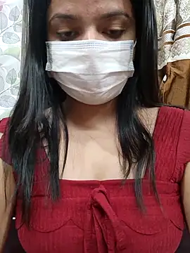 Snapshot of Myloveurvi chatting on February 15, 1:27 pm Myloveurvi online show from February 15, 1:27 pm