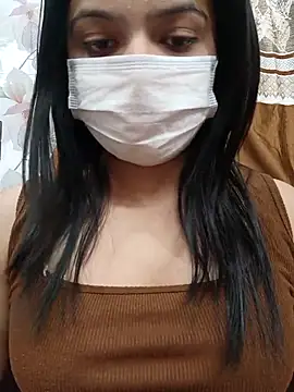 Snapshot of Myloveurvi chatting on March 6, 2:29 pm Myloveurvi online show from March 6, 2:29 pm