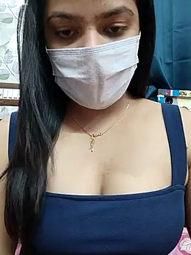 Snapshot of Myloveurvi chatting on September 9, 10:15 am Myloveurvi online show from September 9, 10:15 am