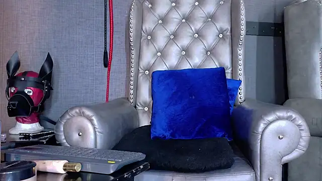 LusstCruella online show from October 24, 1:24 am