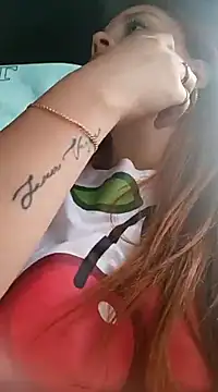 Snapshot of aurora_sky11 chatting on January 8, 8:50 pm aurora sky11 online show from January 8, 8:50 pm