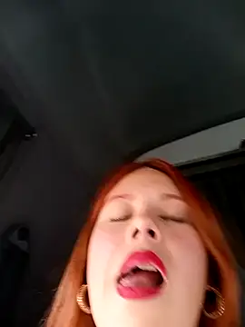 Snapshot of aurora_sky11 chatting on January 9, 9:05 pm aurora sky11 online show from January 9, 9:05 pm