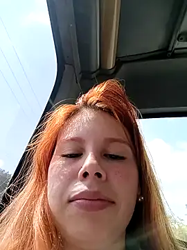 Snapshot of aurora_sky11 chatting on January 16, 6:48 pm aurora sky11 online show from January 16, 6:48 pm