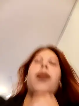 Snapshot of aurora_sky11 chatting on January 22, 10:26 pm aurora sky11 online show from January 22, 10:26 pm