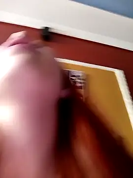 Snapshot of aurora_sky11 chatting on January 23, 9:39 pm aurora sky11 online show from January 23, 9:39 pm