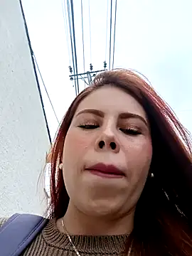 Snapshot of aurora_sky11 chatting on March 6, 8:48 pm aurora sky11 online show from March 6, 8:48 pm