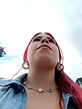 Snapshot of aurora_sky11 chatting on September 15, 9:15 pm aurora sky11 online show from September 15, 9:15 pm