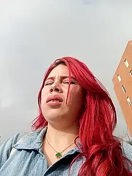 Snapshot of aurora_sky11 chatting on September 20, 9:05 pm aurora sky11 online show from September 20, 9:05 pm