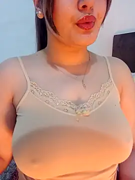 im here- online show from February 9, 7:07 pm