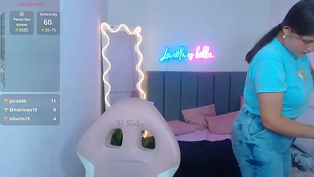 Krysstal tay online show from January 21, 6:23 pm