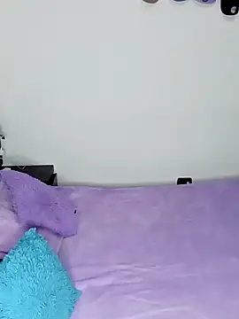 Krysstal tay online show from March 4, 10:38 pm