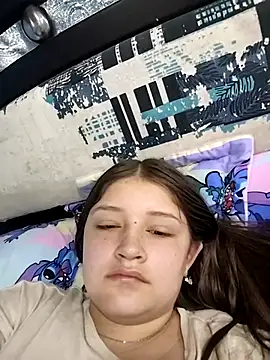 Krysstal tay online show from April 19, 3:33 pm