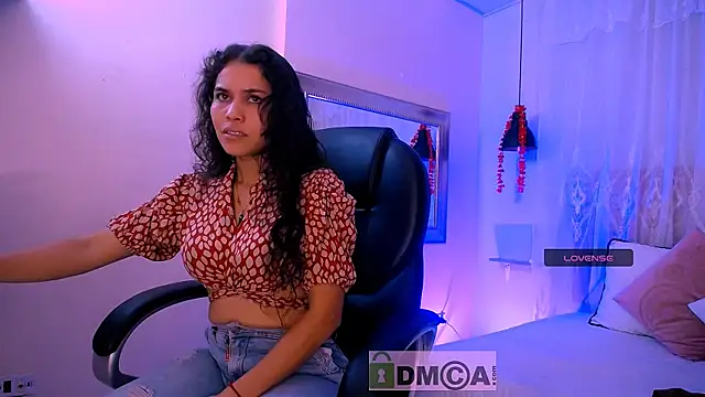 Snapshot of natasha__jackson chatting on January 25, 2:03 pm natasha jackson online show from January 25, 2:03 pm