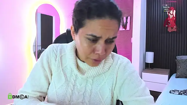 Snapshot of natasha__jackson chatting on November 20, 12:38 pm natasha jackson online show from November 20, 12:38 pm