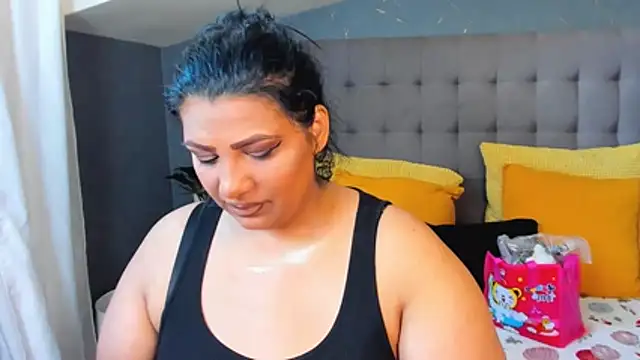 AmyCubes online show from June 15, 1:13 pm