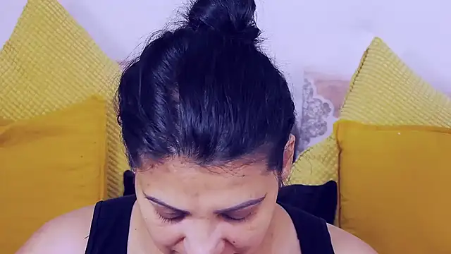 AmyCubes online show from June 20, 5:21 am
