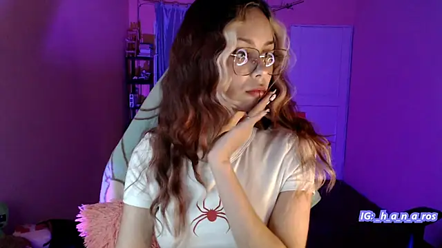 Snapshot of 7Hana7 chatting on October 27, 7:51 pm 7Hana7 online show from October 27, 7:51 pm