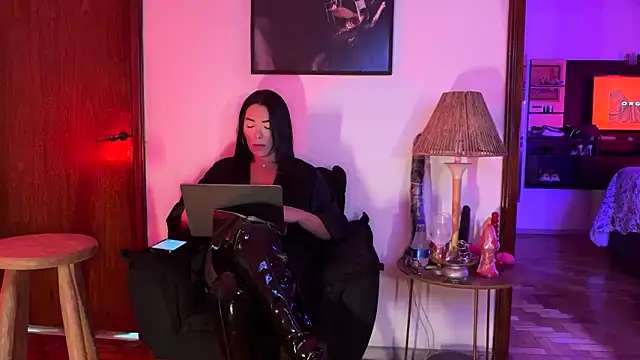 mistresslaviniabr online show from February 23, 2:18 am