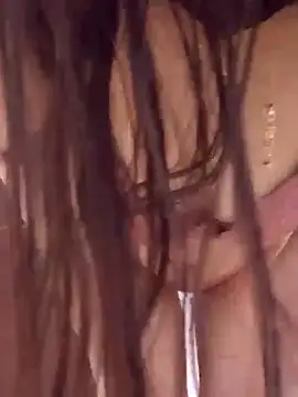 Snapshot of fatisexy chatting on January 1, 1:47 am fatisexy online show from January 1, 1:47 am