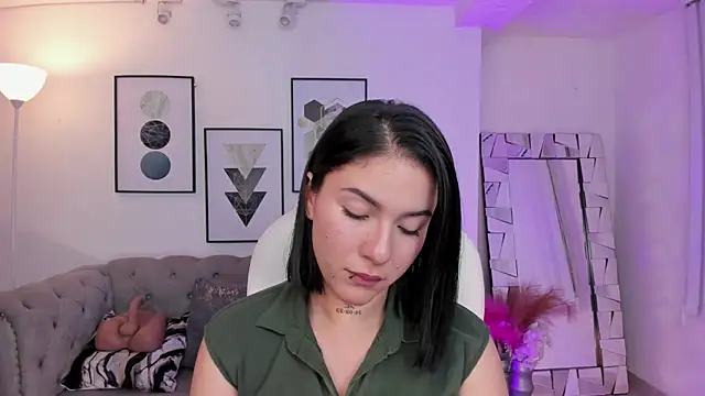 kendaall jenner  online show from January 13, 3:23 am