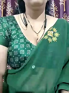 Snapshot of bhuvana555 chatting on January 10, 5:56 pm bhuvana555 online show from January 10, 5:56 pm