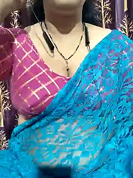 Snapshot of bhuvana555 chatting on January 23, 5:52 pm bhuvana555 online show from January 23, 5:52 pm