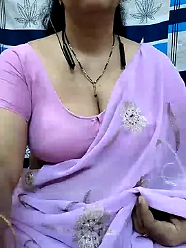 Snapshot of bhuvana555 chatting on January 25, 7:38 am bhuvana555 online show from January 25, 7:38 am