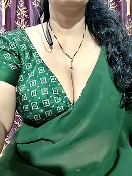 Snapshot of bhuvana555 chatting on March 4, 5:56 pm bhuvana555 online show from March 4, 5:56 pm