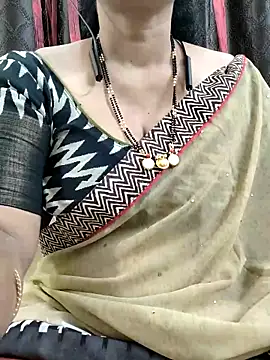 Snapshot of bhuvana555 chatting on September 12, 5:46 pm bhuvana555 online show from September 12, 5:46 pm
