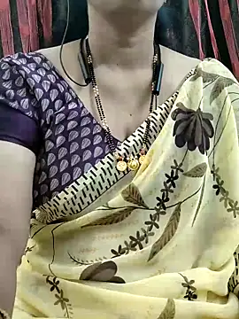 Snapshot of bhuvana555 chatting on September 24, 5:16 pm bhuvana555 online show from September 24, 5:16 pm