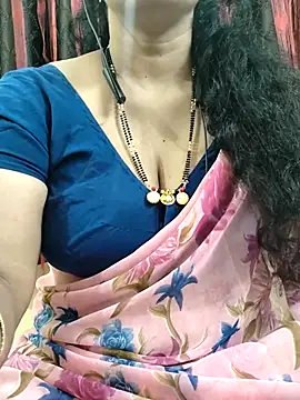 Snapshot of bhuvana555 chatting on October 18, 5:25 pm bhuvana555 online show from October 18, 5:25 pm