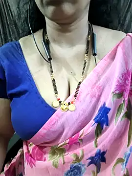 bhuvana555 online show from May 5, 10:07 pm
