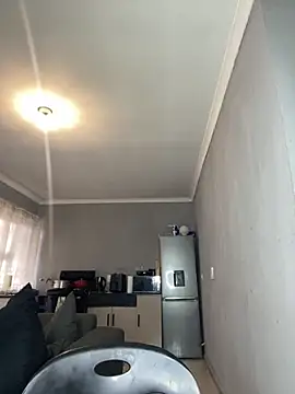 Snapshot of MayaPassion chatting on October 30, 4:03 am MayaPassion online show from October 30, 4:03 am