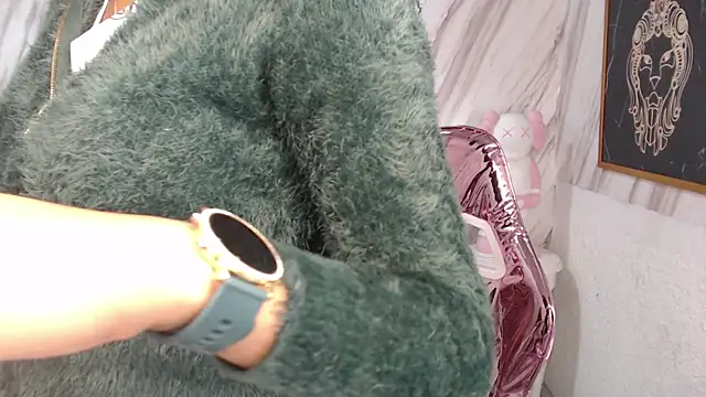 Violeth b online show from February 13, 12:43 pm