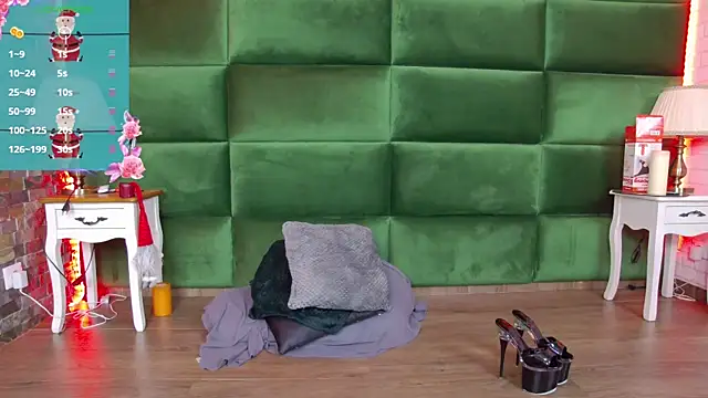 SelenSummer online show from December 17, 8:04 pm