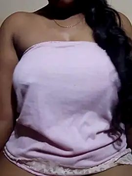 Snapshot of Diwya69 chatting on December 5, 7:32 pm Diwya69 online show from December 5, 7:32 pm