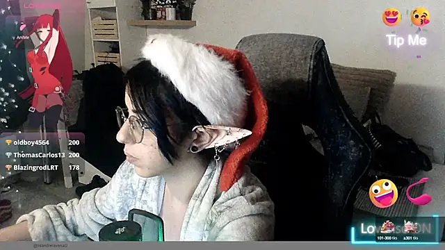 Snapshot of LisandreLaVenale chatting on December 17, 12:56 am LisandreLaVenale online show from December 17, 12:56 am