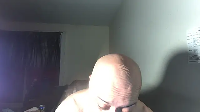 Snapshot of RickStone51 chatting on March 2, 5:08 am RickStone51 online show from March 2, 5:08 am