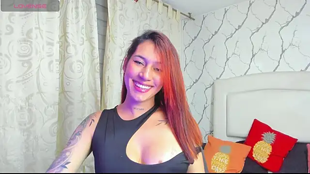Snapshot of victoriia_sweet_ chatting on June 15, 10:39 am victoriia sweet online show from June 15, 10:39 am