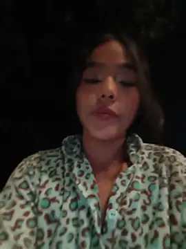 Snapshot of SweetFortuner chatting on June 4, 6:08 am SweetFortuner online show from June 4, 6:08 am