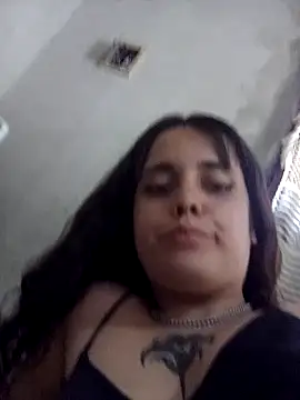 lucylovles online show from February 7, 1:01 pm