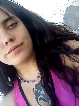 lucylovles online show from February 13, 9:06 pm