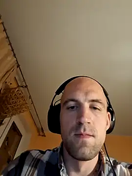 Kulokas online show from October 11, 9:57 pm