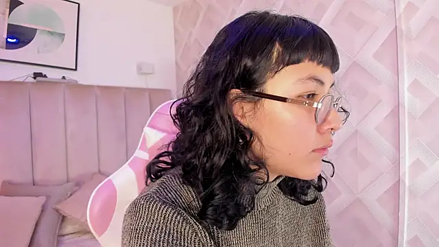 Haru Bonny online show from February 19, 7:54 pm