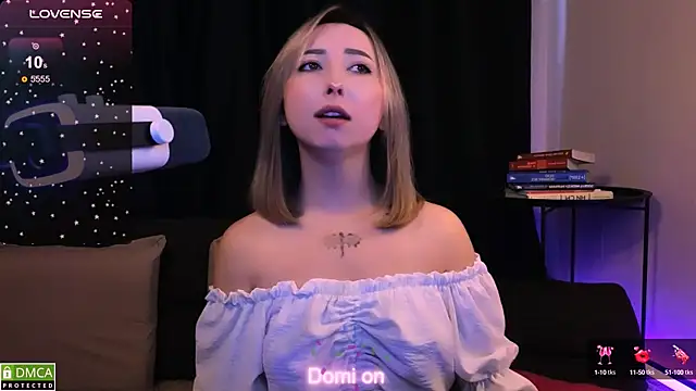 Snapshot of wow_susan chatting on February 15, 4:03 am wow susan online show from February 15, 4:03 am