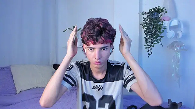 santy-kitty online show from February 27, 11:27 pm