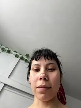 Snapshot of EemaHaruki chatting on March 19, 6:44 pm EemaHaruki online show from March 19, 6:44 pm