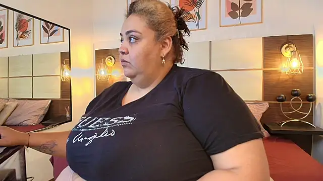Snapshot of Alisson_am chatting on January 27, 11:43 am Alisson am online show from January 27, 11:43 am